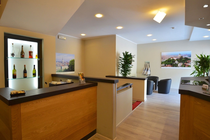 Imagen de los interiores del Hotel Best Quality La Darsena. Foto 14