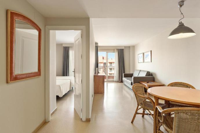 Imagen de la habitación del Hotel Best Roquetas. Foto 11