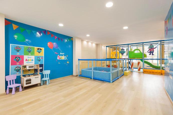 Imagen de los interiores del Hotel Best Sabinal. Foto 16