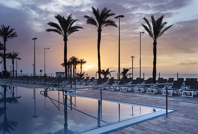 Imagen de la piscina del Hotel Best Sabinal. Foto 27