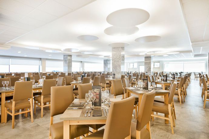 Imagen del bar/restaurante del Hotel Best San Diego. Foto 2