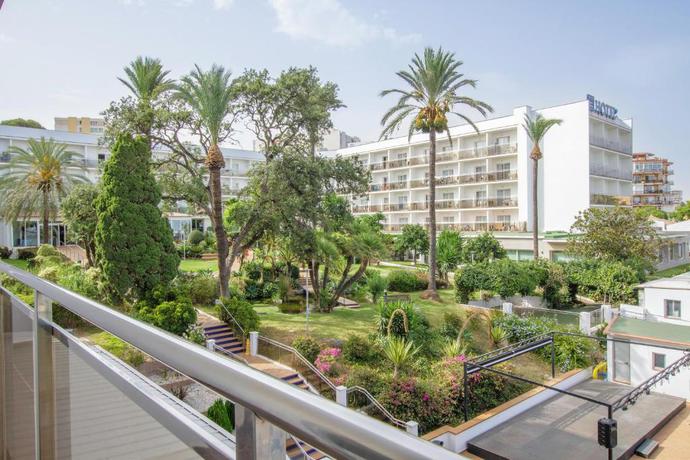 Imagen de los exteriores del Hotel Best Siroco. Foto 8