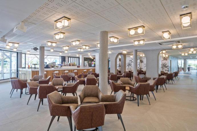 Imagen de los interiores del Hotel Best Sol D'or. Foto 15