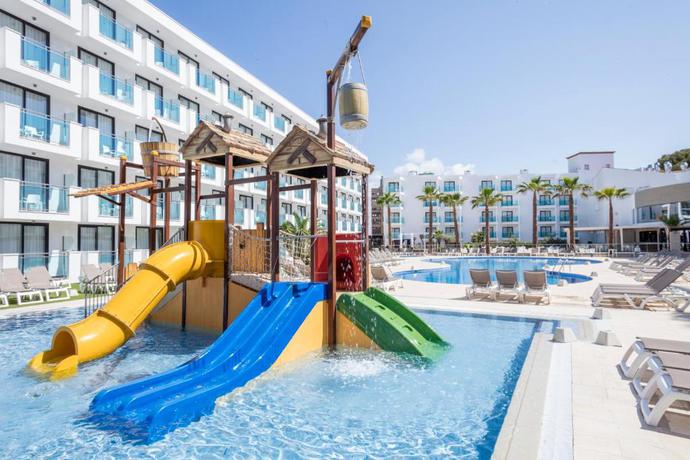 Imagen de la piscina del Hotel Best Sol D'or. Foto 19