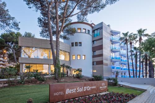 Imagen de los exteriores del Hotel Best Sol D'or. Foto 6