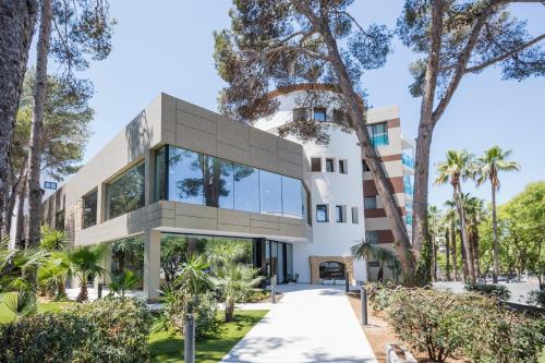 Imagen de los exteriores del Hotel Best Sol D'or. Foto 7