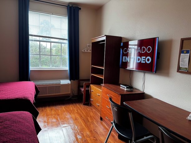 Imagen de la habitación del Hotel Best Studio Inn. Foto 10