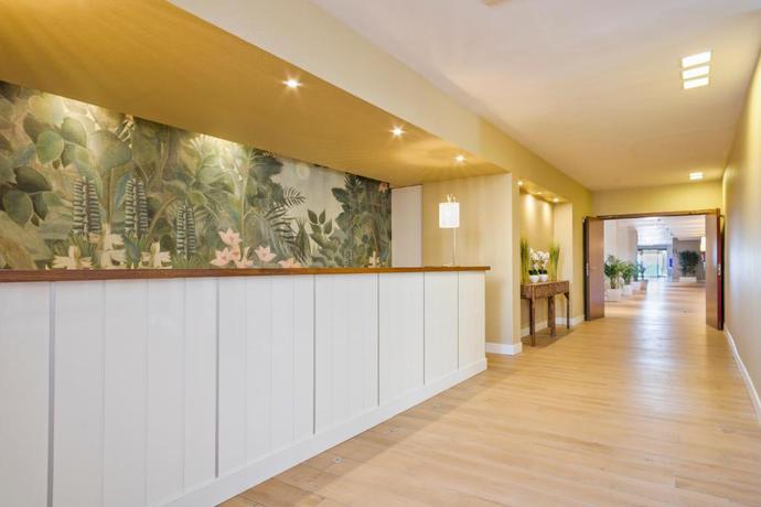 Imagen de los interiores del Hotel Best Terramarina. Foto 17