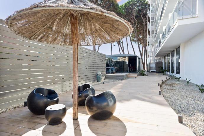 Imagen de los exteriores del Hotel Best Terramarina. Foto 8