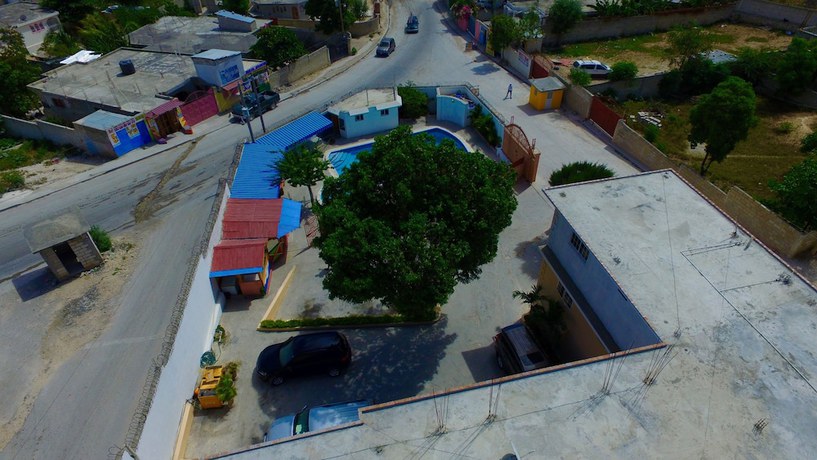 Imagen de los exteriores del Hotel Best Time. Foto 12