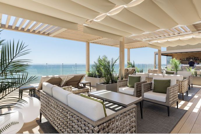 Imagen del bar/restaurante del Hotel Best Triton. Foto 10