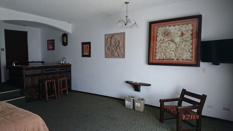 Imagen de la habitación del Hotel Best W El Cid Ensenada. Foto 5