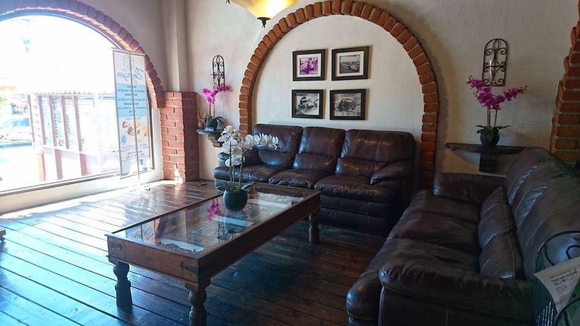 Imagen de los interiores del Hotel Best W El Cid Ensenada. Foto 18