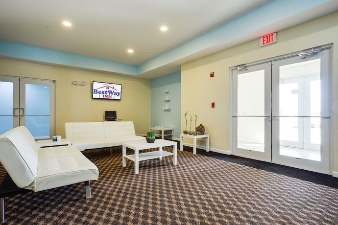 Imagen de los interiores del Hotel Best Way Inn Cleburne TX. Foto 12
