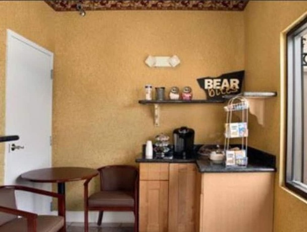 Imagen del bar/restaurante del Hotel Best Way Inn and Suites. Foto 4