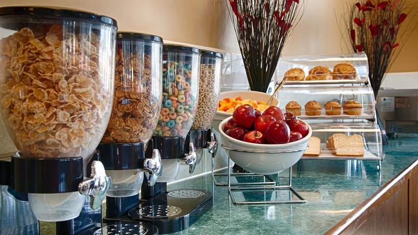 Imagen del bar/restaurante del Hotel Best Western Acworth Inn. Foto 4