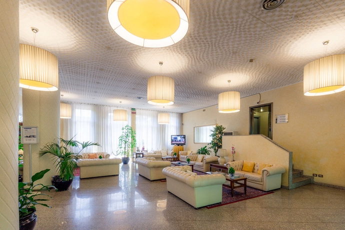 Imagen de los interiores del Hotel Best Western Air Milano Linate. Foto 16