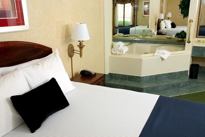 Imagen de la habitación del Hotel Best Western Airport Albuquerque Inn Suites Hotel & Suites. Foto 12