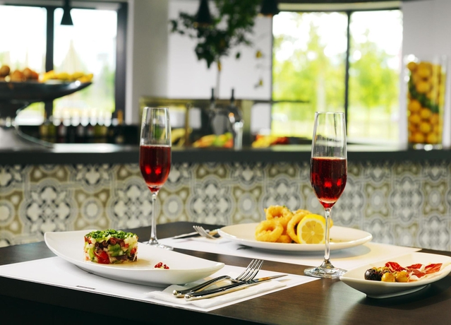 Imagen del bar/restaurante del Hotel Best Western Airport Frankfurt. Foto 6