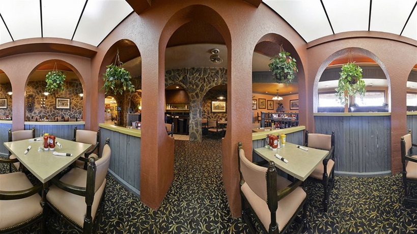 Imagen del bar/restaurante del Hotel Best Western Airport Inn, Phoenix. Foto 3