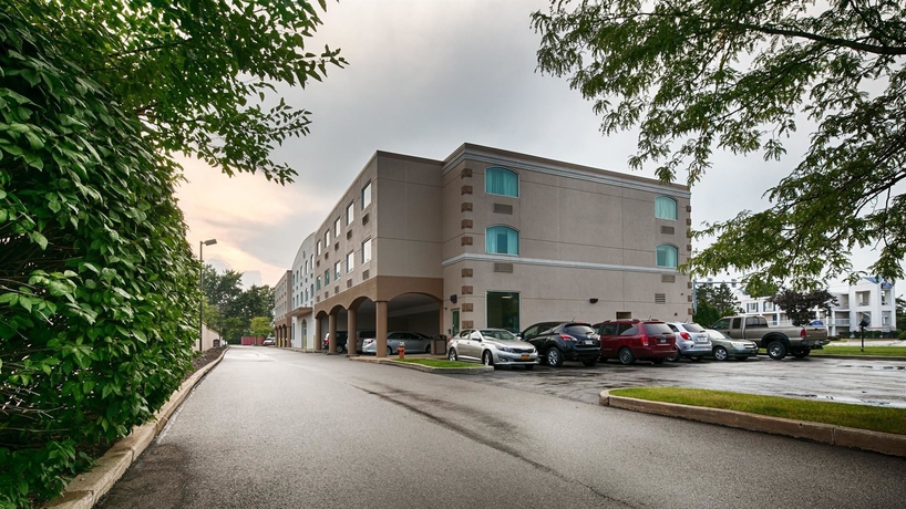 Imagen general del Hotel Best Western Airport Inn and Suites Cleveland. Foto 1