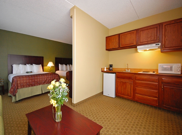 Imagen de la habitación del Hotel Best Western Airport Inn and Suites Cleveland. Foto 8