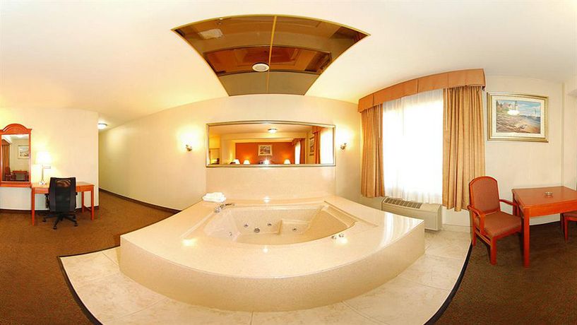 Imagen de la habitación del Hotel Best Western Airport Plaza Inn – Los Angeles Lax. Foto 4