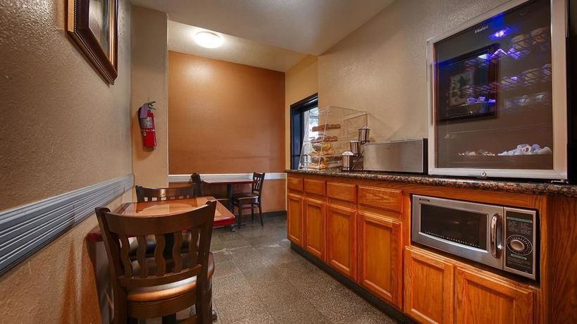 Imagen de la habitación del Hotel Best Western Airport Plaza Inn – Los Angeles Lax. Foto 8