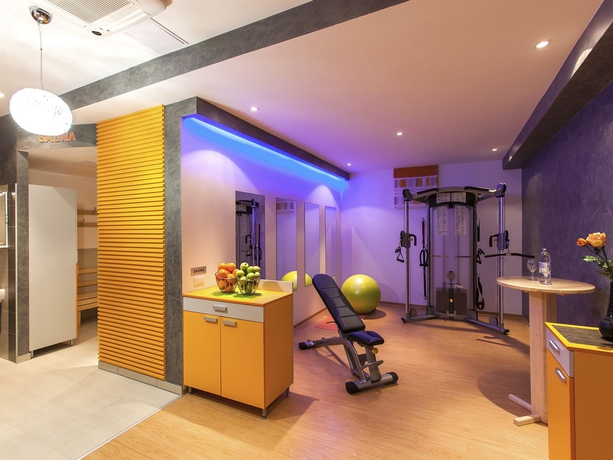 Imagen de los interiores del Hotel Best Western Airport Stella. Foto 14