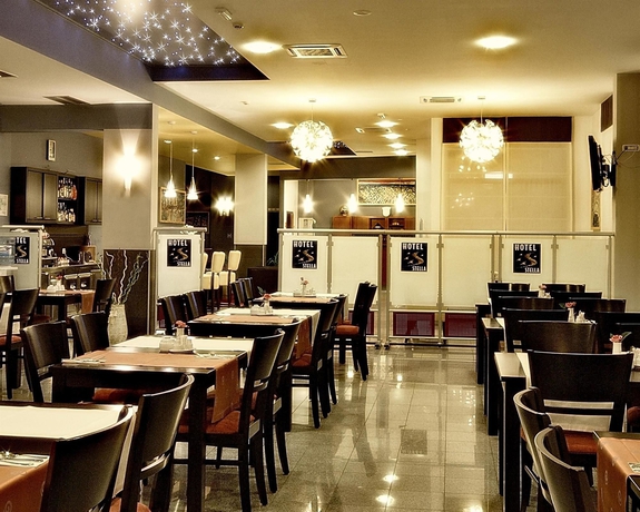 Imagen del bar/restaurante del Hotel Best Western Airport Stella. Foto 4