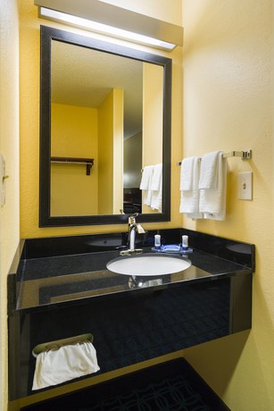 Imagen de la habitación del Hotel Best Western Allentown Bethlehem Lehigh Valley Inn & Suites. Foto 16