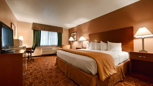 Imagen de la habitación del Hotel Best Western Ambassador Inn and Suites. Foto 9