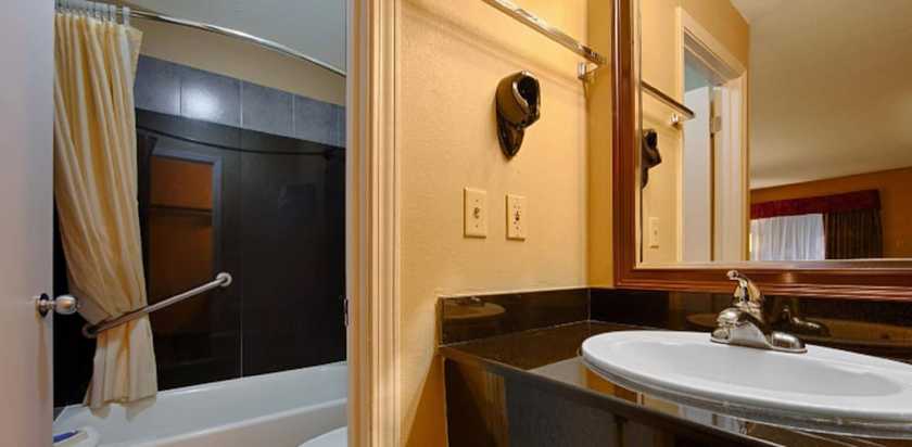 Imagen de la habitación del Hotel Best Western Apalach Inn. Foto 14