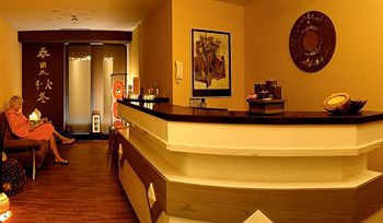 Imagen de los interiores del Hotel Best Western Aparthotel Birnbachhoehe. Foto 12