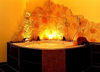 Imagen de los interiores del Hotel Best Western Aparthotel Birnbachhoehe. Foto 13