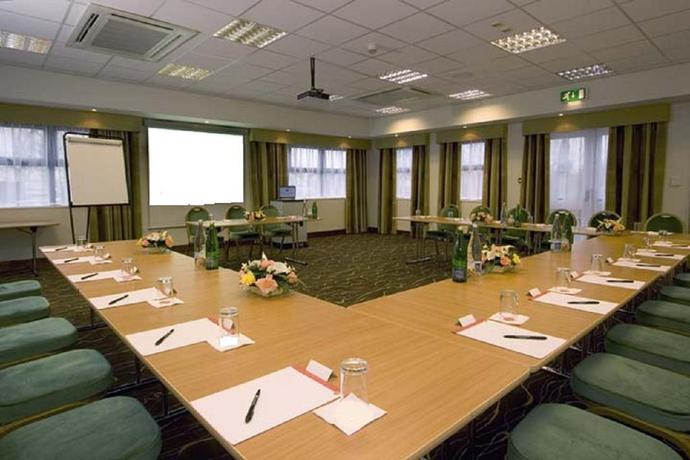 Imagen de los interiores del Hotel Best Western Appleby Park. Foto 9