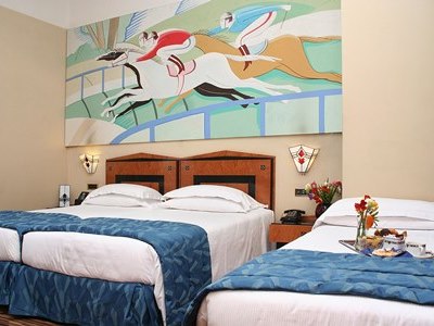 Imagen de la habitación del Hotel Best Western Art Deco. Foto 4