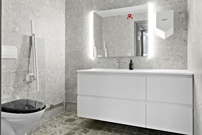 Imagen de los interiores del Hotel Best Western At 108. Foto 17