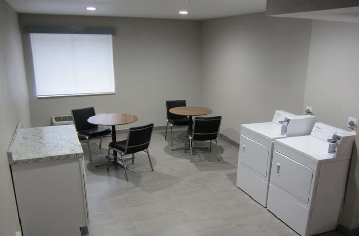 Imagen de los interiores del Hotel Best Western Atlanta-Marietta Ballpark. Foto 15