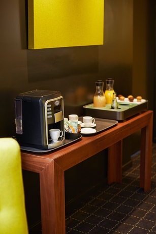 Imagen del bar/restaurante del Hotel Best Western Atrium Valence. Foto 3