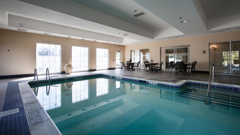 Imagen de la piscina del Hotel Best Western Bar Harbour Inn. Foto 10
