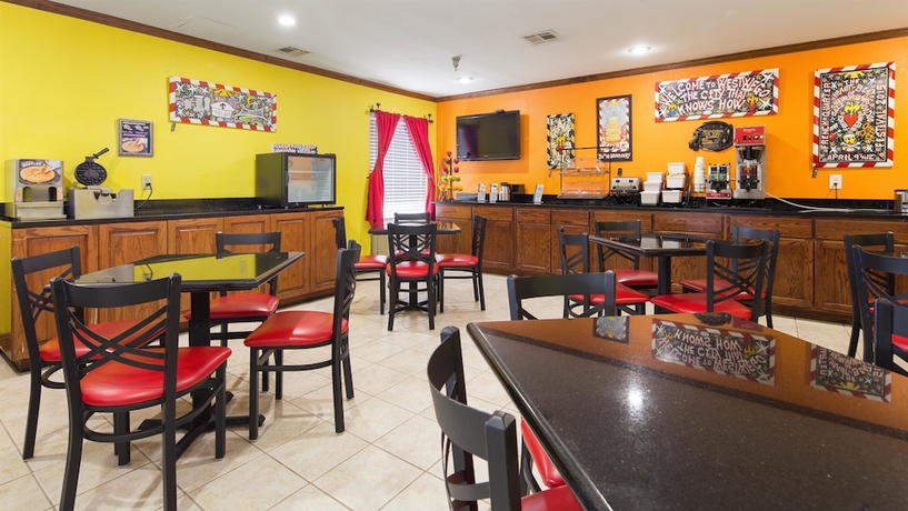 Imagen de los interiores del Hotel Best Western Bayou Inn. Foto 16