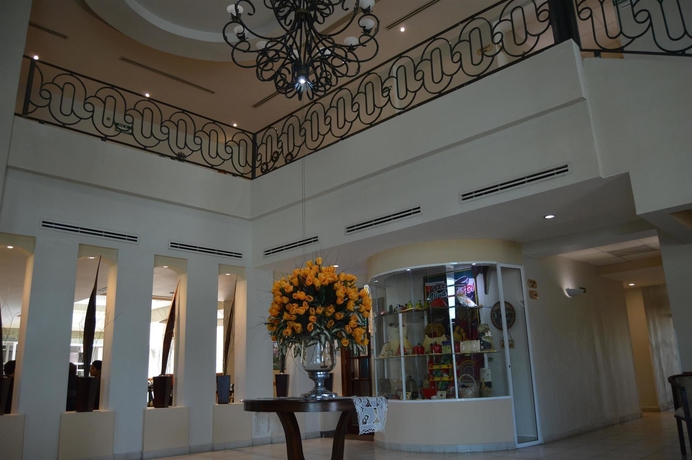 Imagen de los interiores del Hotel Best Western Bazarell Inn. Foto 14