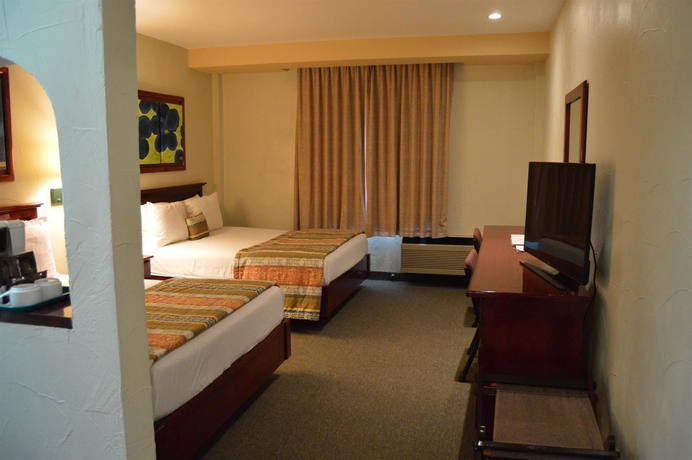 Imagen de la habitación del Hotel Best Western Bazarell Inn. Foto 10