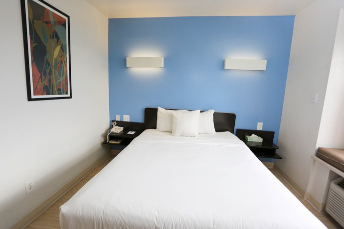 Imagen de la habitación del Hotel Best Western Bellemont Shadow Mountain Inn. Foto 18