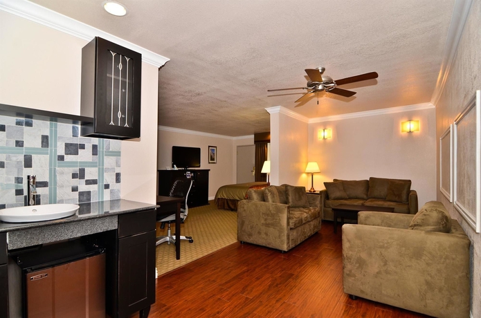 Imagen de la habitación del Hotel Best Western Bishop Lodge. Foto 12