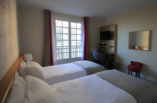Imagen de la habitación del Hotel Best Western Blanche De Castille Dourdan. Foto 4