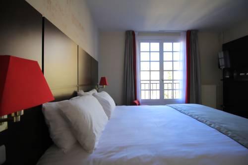Imagen de la habitación del Hotel Best Western Blanche De Castille Dourdan. Foto 9