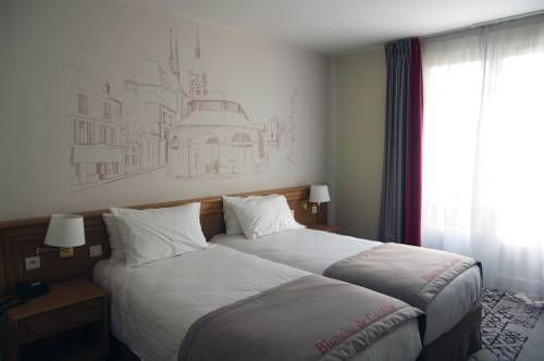 Imagen de la habitación del Hotel Best Western Blanche De Castille Dourdan. Foto 12