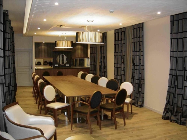 Imagen de los interiores del Hotel Best Western Blois Chateau. Foto 12